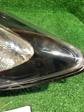 Laden Sie das Bild in den Galerie-Viewer, Frontscheinwerfer Opel Meriva 13372335 Xenon Links Scheinwerfer Headlight