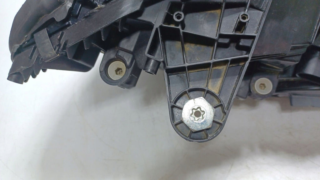 Frontscheinwerfer Mercedes-Benz W205 A2059066402MERC1 A2059066402 Links SCH9778002037py