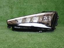 Laden Sie das Bild in den Galerie-Viewer, Frontscheinwerfer Skoda Scala 657941015A LED Links Scheinwerfer Headlight SCH7647430183lv