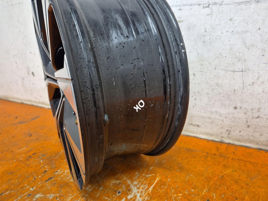 1x Alufelge 17 Zoll 7.0" 5x114.3 35ET Glanz 403001041R Renault Rim Wheel FEL9256741289rr