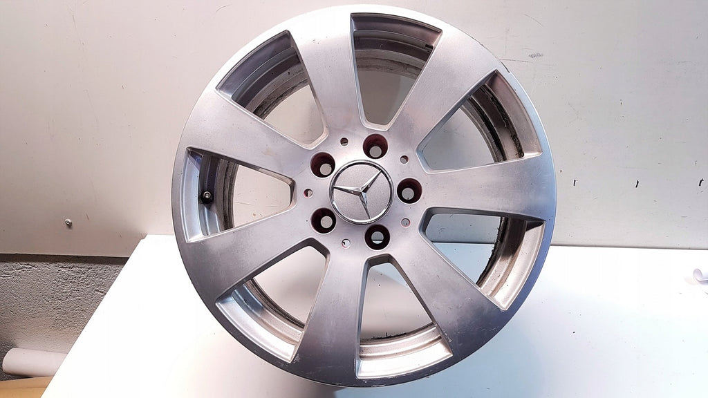 1x Alufelge 16 Zoll 7.0" 5x112 43ET 2044011102 Mercedes-Benz W204 Rim Wheel