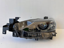 Laden Sie das Bild in den Galerie-Viewer, Frontscheinwerfer Mazda 6 Gj MCJ25670 Ein Stück (Rechts oder Links) Headlight SCH5392559933fj