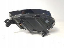 Laden Sie das Bild in den Galerie-Viewer, Frontscheinwerfer Skoda Fabia I 6VB941015 Full LED Ein Stück (Rechts oder Links)