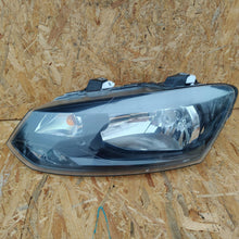 Laden Sie das Bild in den Galerie-Viewer, Frontscheinwerfer VW Polo 6R1941015E Links Scheinwerfer Headlight SCH4803261174uo