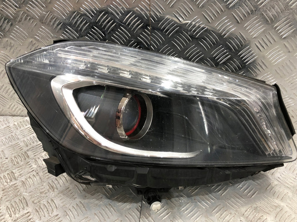 Frontscheinwerfer Mercedes-Benz Amg A1768204361 Xenon Rechts Headlight