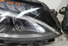 Laden Sie das Bild in den Galerie-Viewer, Frontscheinwerfer Mercedes-Benz W205 A2059062604 LED Rechts Headlight SCH4034940459tb