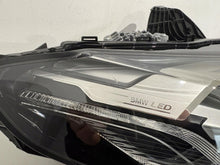 Laden Sie das Bild in den Galerie-Viewer, Frontscheinwerfer BMW 2 Active Tourer U06 5A42248 LED Rechts Headlight SCH9707051967zh