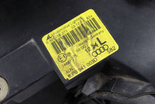 Laden Sie das Bild in den Galerie-Viewer, Frontscheinwerfer Audi A3 8P0941003D Xenon Links Scheinwerfer Headlight
