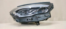 Laden Sie das Bild in den Galerie-Viewer, Frontscheinwerfer Mercedes-Benz W247 X247 A2479067001 LED Rechts Headlight SCH8223605584fh
