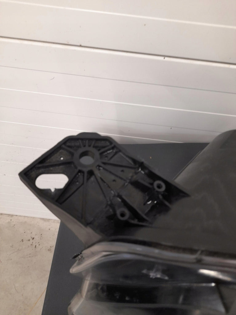 Frontscheinwerfer Peugeot Partner Rifter 90146217 LED Links Headlight SCH1558726001dw