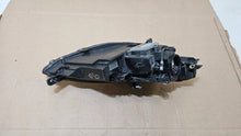 Laden Sie das Bild in den Galerie-Viewer, Frontscheinwerfer Tesla S 6005906 Links Scheinwerfer Headlight