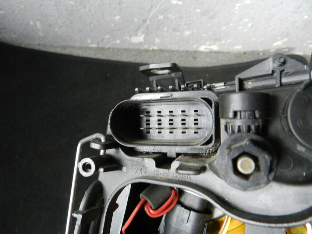 Frontscheinwerfer Audi A4 B6 8H0941004D Xenon Rechts Scheinwerfer Headlight SCH2252273663xy