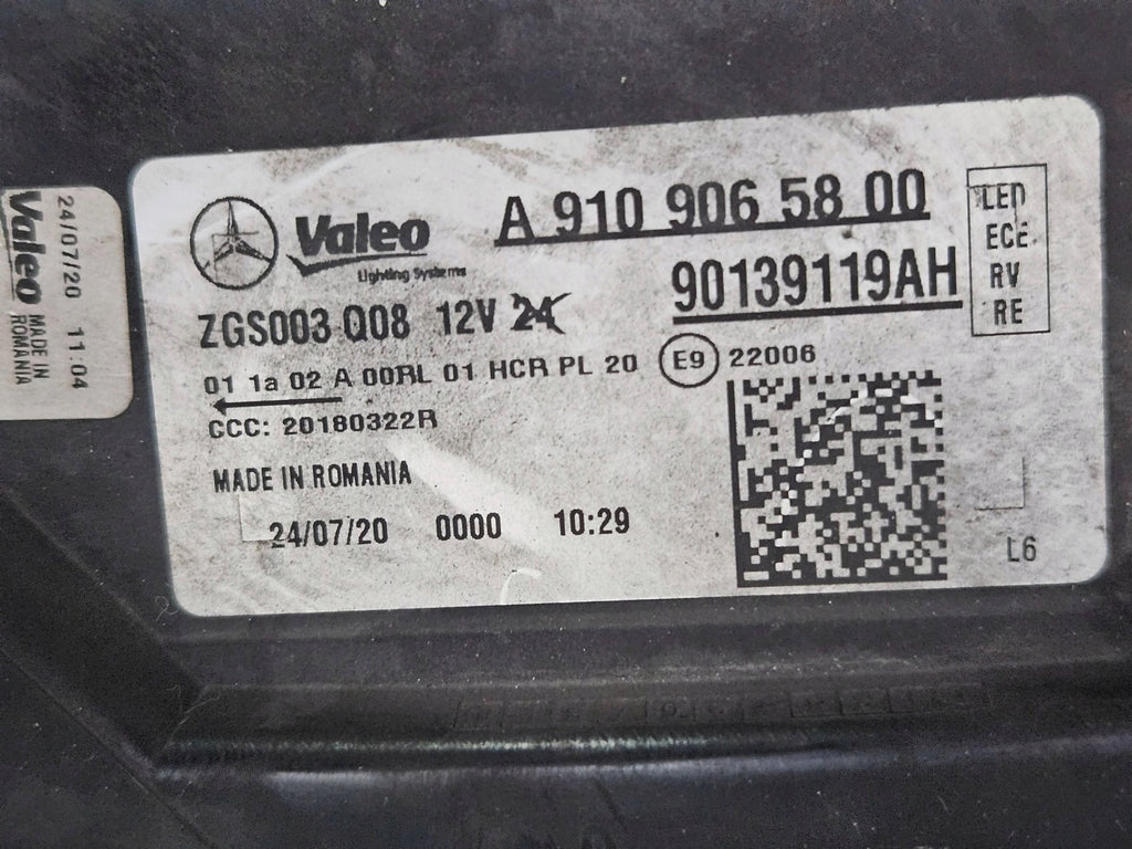 Frontscheinwerfer Mercedes-Benz Sprinter A9109065800 LED Rechts Headlight SCH2624415601xy