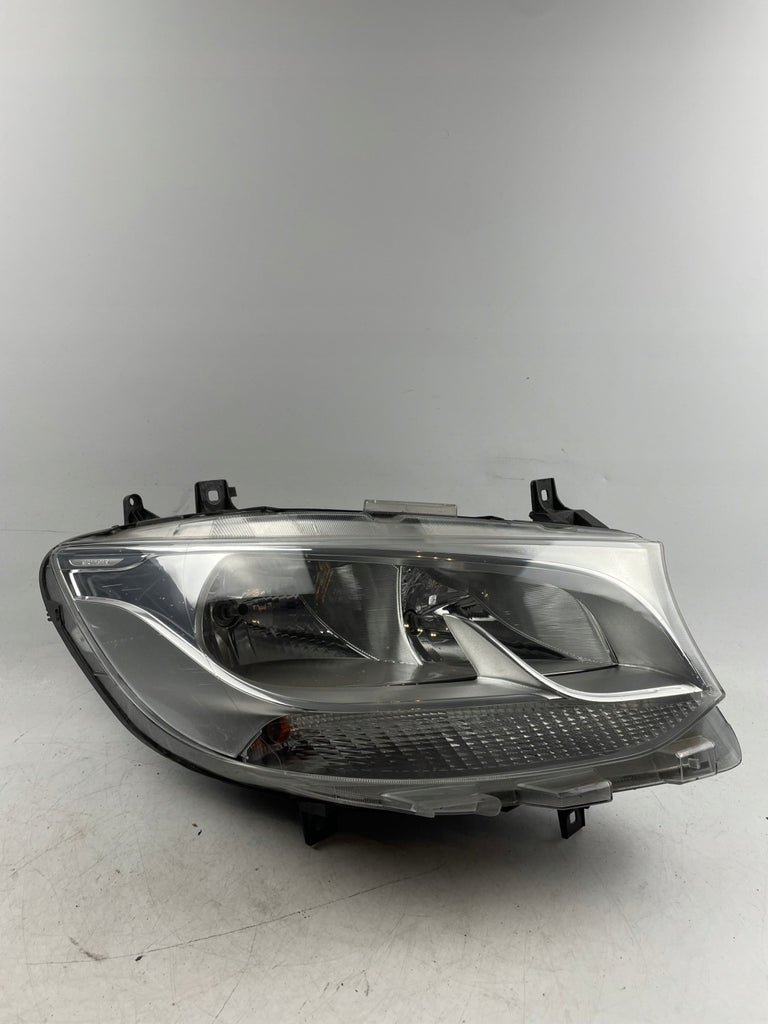 Frontscheinwerfer Mercedes-Benz Sprinter A9109060100 Rechts Headlight SCH5380223299ty