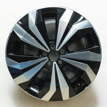 Load image into Gallery viewer, 1x Alufelge 17 Zoll 6.5&quot; 5x100 39ET Glanz Schwarz 2GM601025 VW T-Cross Rim Wheel