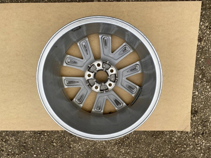 1x Alufelge 17 Zoll 7.0" 5x112 38ET Glanz Silber VW Passat B8 Arteon Rim Wheel FEL8894332672vl