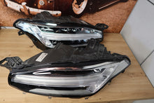 Laden Sie das Bild in den Galerie-Viewer, Frontscheinwerfer Volvo Xc90 32338953 32338952 LED Ein Satz Headlight