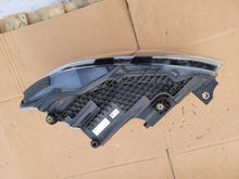 Laden Sie das Bild in den Galerie-Viewer, Frontscheinwerfer VW Caddy 2K8941035L LED Links Scheinwerfer Headlight SCH7393754560yi