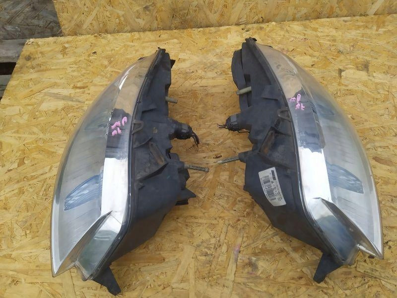 Frontscheinwerfer Fiat Stilo 517127160 Ein Stück (Rechts oder Links) Headlight
