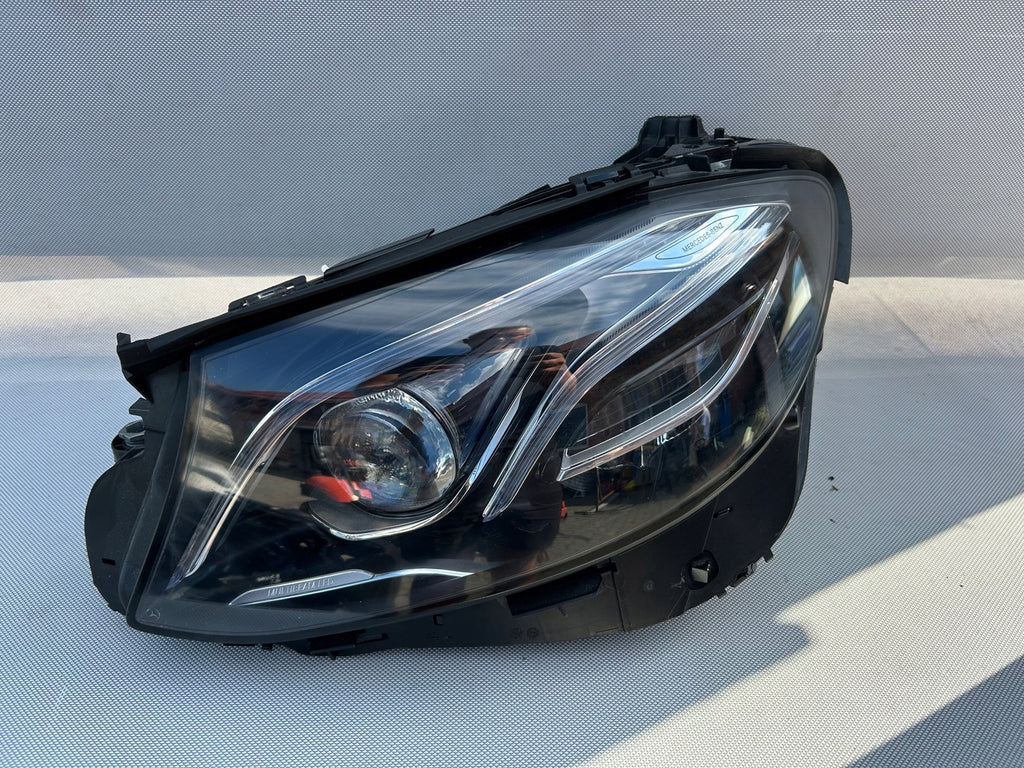 Frontscheinwerfer Mercedes-Benz W213 A2139066504 LED Rechts oder Links SCH2554607027np