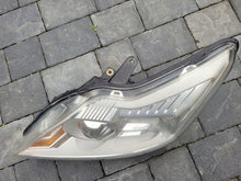 Laden Sie das Bild in den Galerie-Viewer, Frontscheinwerfer Ford Focus 8M51-13D155-AD Xenon Links Scheinwerfer Headlight SCH9585012214al