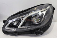 Laden Sie das Bild in den Galerie-Viewer, Frontscheinwerfer Mercedes-Benz W212 2129063103KZ A2128202539 LED Links