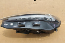 Laden Sie das Bild in den Galerie-Viewer, Frontscheinwerfer Ford Focus JX7B-13E015-CF Links Scheinwerfer Headlight SCH3305963496pa