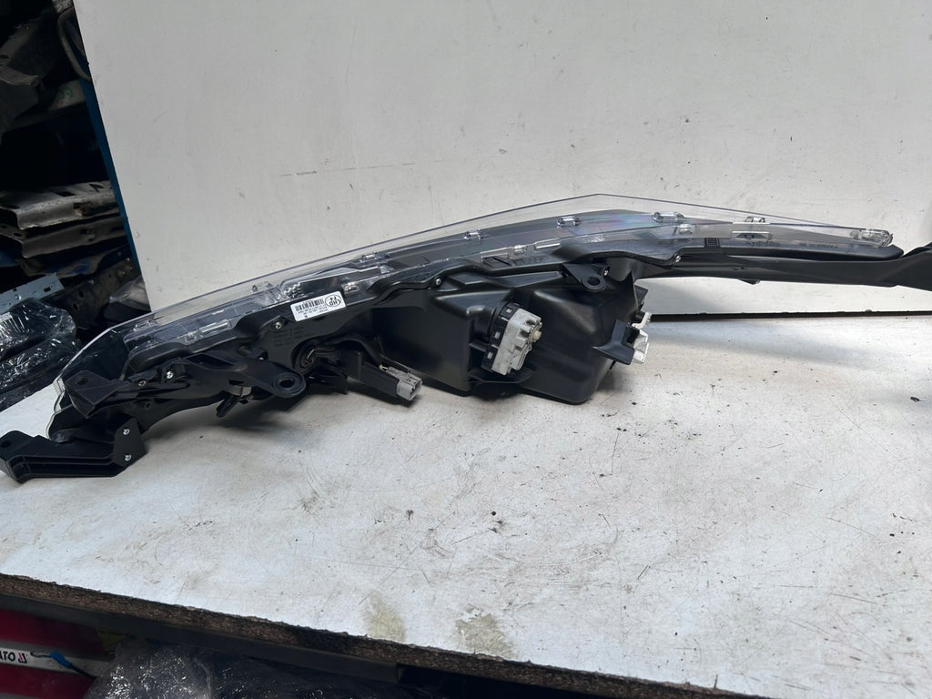 Frontscheinwerfer Toyota Corolla 81110-02L70 LED Rechts Scheinwerfer Headlight SCH2061298345gw