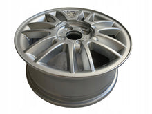 Laden Sie das Bild in den Galerie-Viewer, 1x Alufelge 15 Zoll 6.0&quot; 4x100 50ET 403001822R Renault Koleos Arkana Rim Wheel