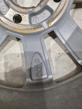 Load image into Gallery viewer, 1x Alufelge 16 Zoll 6.5" 4x108 47 5ET Glanz Silber H1BJ-1007-G1A Ford Fiesta I FEL8806790644rt