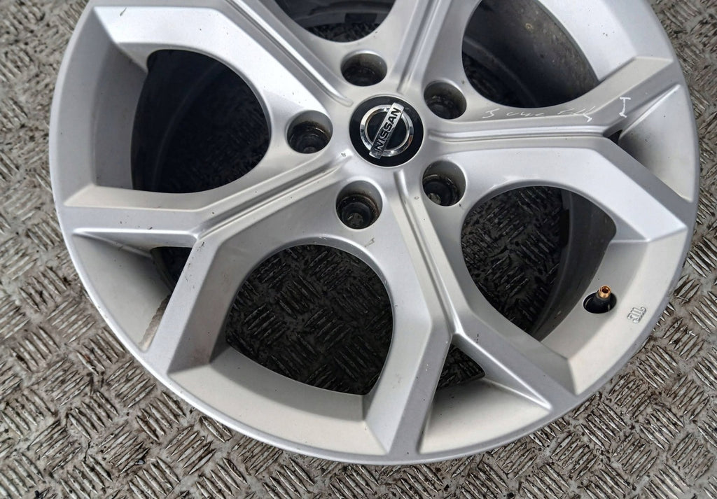 1x Alufelge 17 Zoll 403006PA1A Nissan Juke Rim Wheel FEL4451414191ps