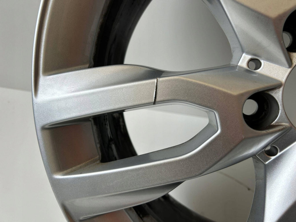 1x Alufelge 18 Zoll A1564010200 Mercedes-Benz Gla Rim Wheel FEL6197511522fn