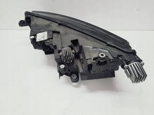 Laden Sie das Bild in den Galerie-Viewer, Frontscheinwerfer Skoda Octavia IV 5E4941016B Rechts Scheinwerfer Headlight SCH2758298837yu