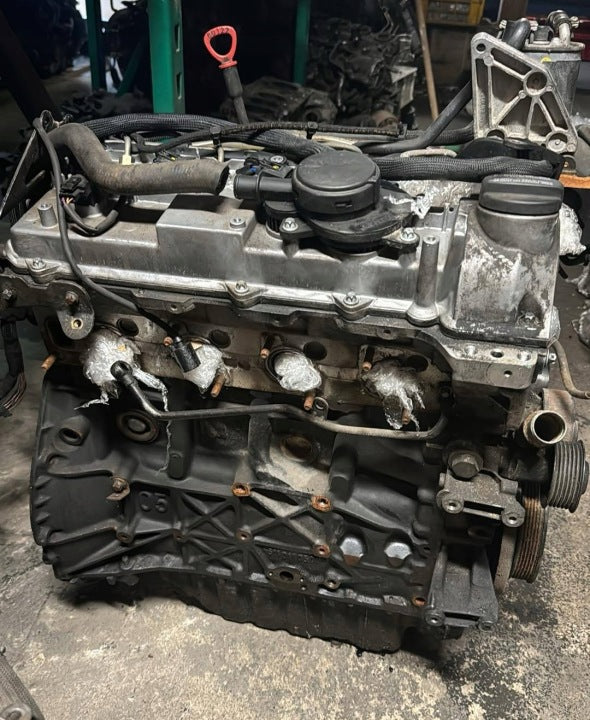 Motor Mercedes-Benz Vito 2.2 CDI Diesel Engine Unkomplett MOT9736039774fp