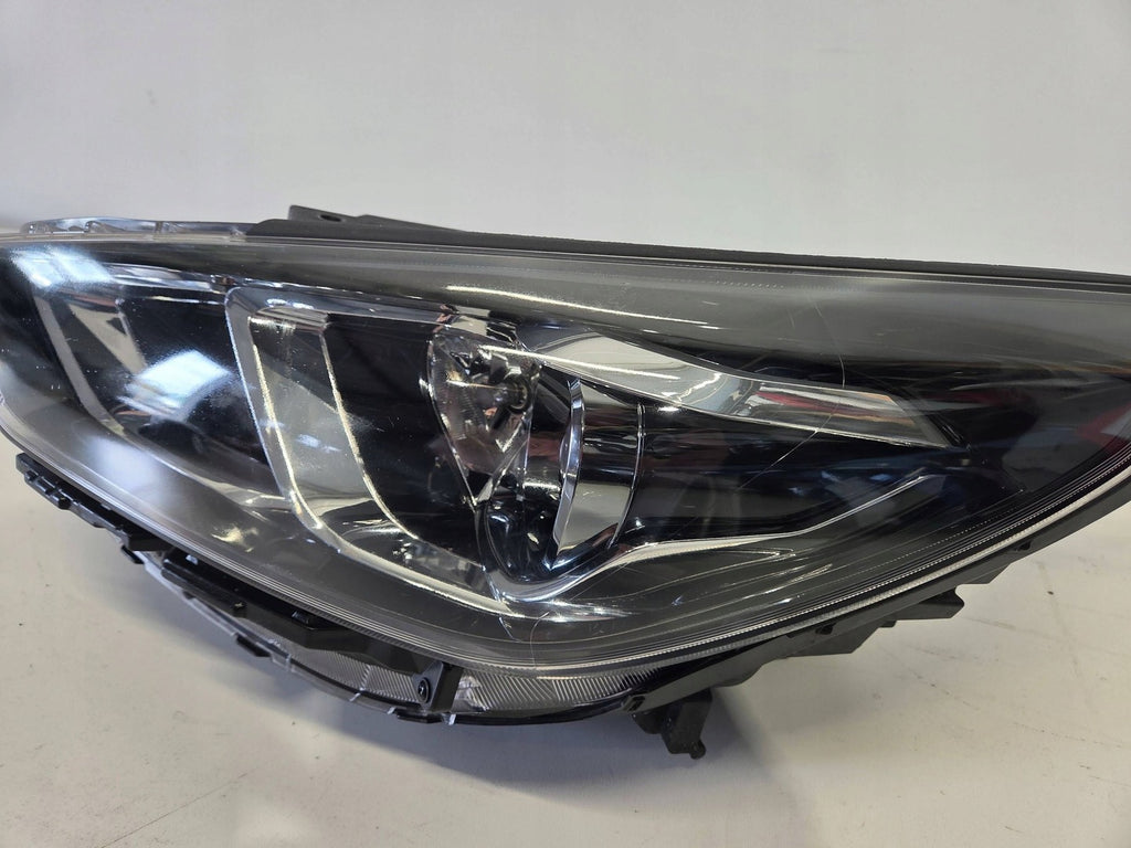 Frontscheinwerfer Hyundai I30 III 92101G4510 Links Scheinwerfer Headlight SCH8249608231jx