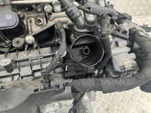 Load image into Gallery viewer, Motor Mercedes-Benz W177 282914 1.3 CGI 2018 Benzin Engine Komplett