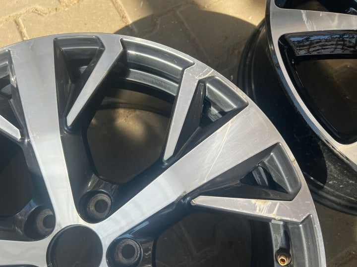 1x Alufelge 18 Zoll 7.0" 5x100 47ET Glanz Graphit 6F9601025J Mg Arona Rim Wheel FEL9458130767tz