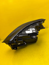 Laden Sie das Bild in den Galerie-Viewer, Frontscheinwerfer BMW X1 5A9A228-01 Rechts Scheinwerfer Headlight SCH2977069633wh