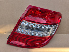 Rückleuchte Mercedes-Benz 2048204064R Rechts Rearlight