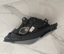 Load image into Gallery viewer, Frontscheinwerfer BMW F40 8082627-04 LED Links Scheinwerfer Headlight SCH9664596483yk