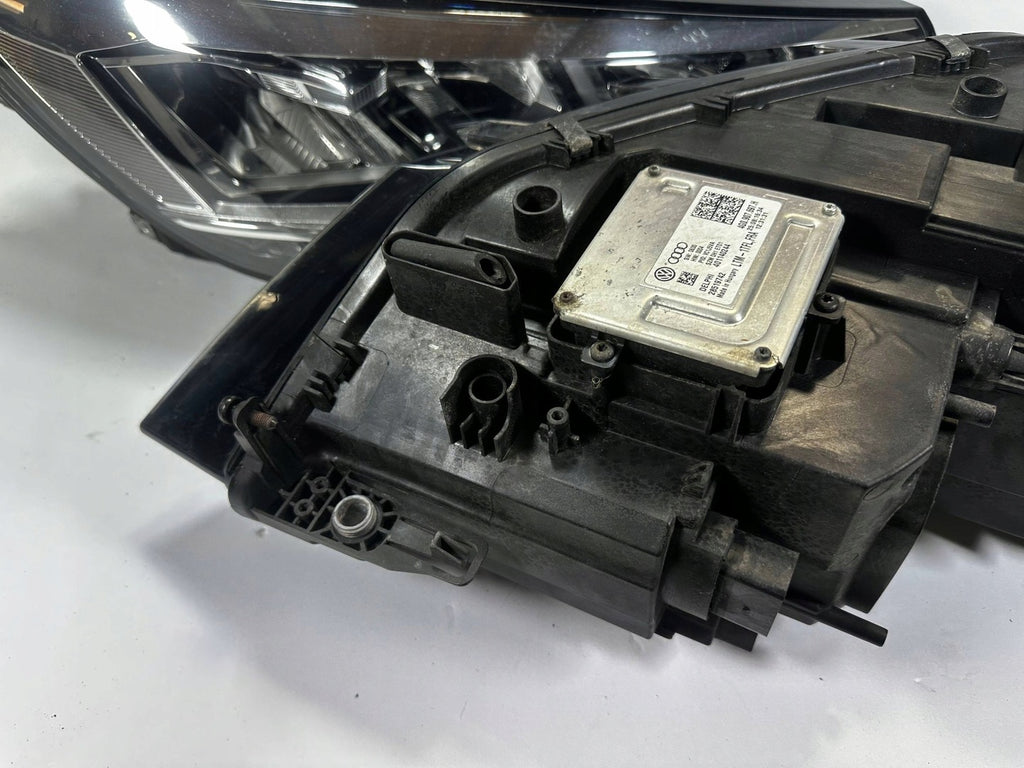 Frontscheinwerfer VW Touran 5TB941035B LED Ein Satz Scheinwerfer Headlight SCH7940831760li
