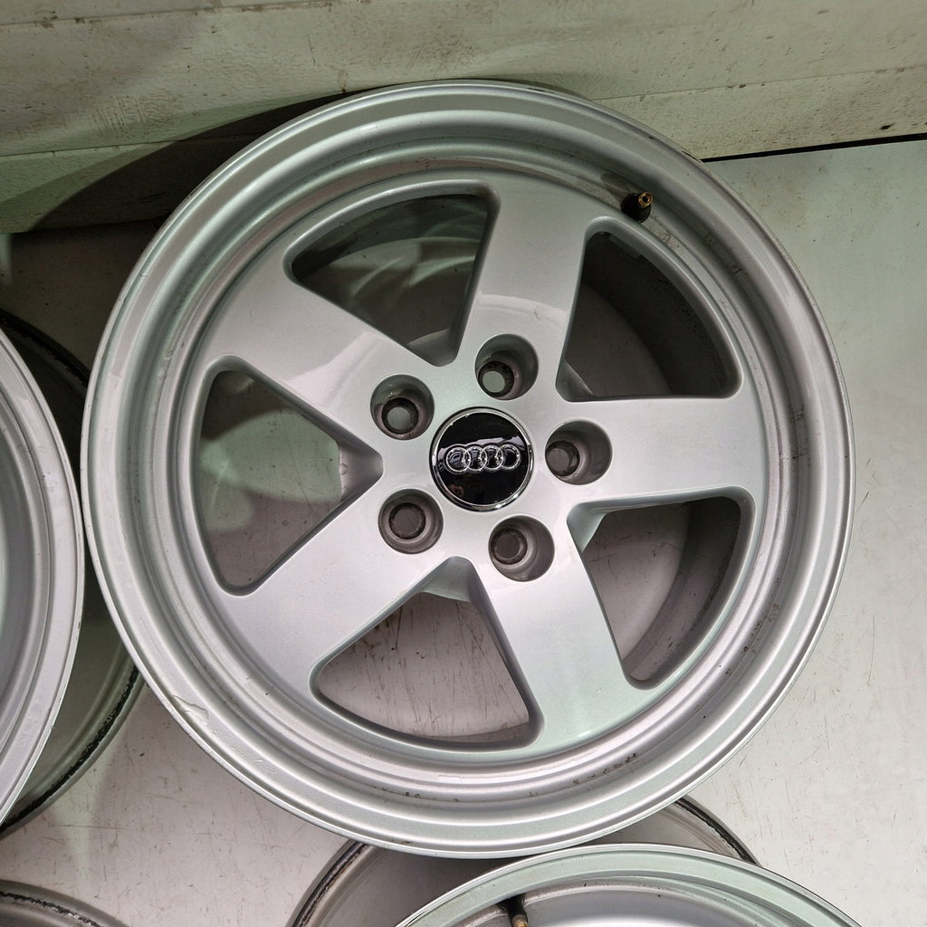 4x Alufelge 16 Zoll 7.0" 5x112 35ET 8W0601025 Audi C5 A4 B6 B7 Rim Wheel