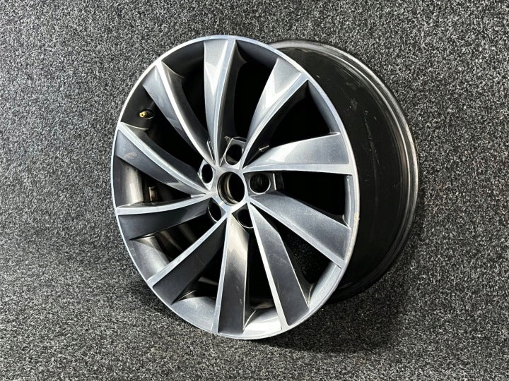 1x Alufelge 18 Zoll 3V0601025L Skoda Superb Iii Rim Wheel FEL6375010175ub