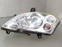 Laden Sie das Bild in den Galerie-Viewer, Frontscheinwerfer Mercedes-Benz Viano W639 Vito A6398202861 Xenon Links SCH8416084718bu