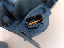 Laden Sie das Bild in den Galerie-Viewer, Frontscheinwerfer Renault Captur II 260104095R 013930-02 LED Rechts Headlight SCH4469191231tw