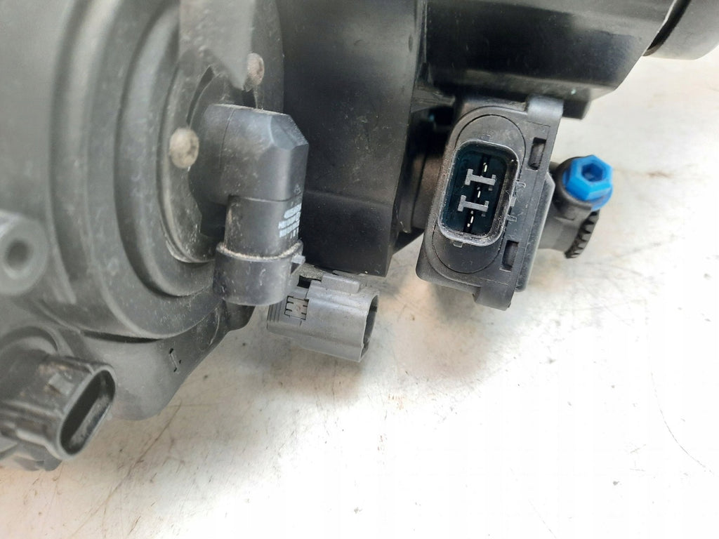 Frontscheinwerfer Mazda 5 P4998R C23551080 Rechts Scheinwerfer Headlight SCH8774383505qf
