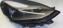 Laden Sie das Bild in den Galerie-Viewer, Frontscheinwerfer Tesla Model Y 1514953-00-C Rechts Scheinwerfer Headlight