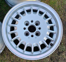 Load image into Gallery viewer, 4x Alufelge 14 Zoll 6.0" 4x100 35ET BMW 3 E30 Rim Wheel FEL4489342957yq