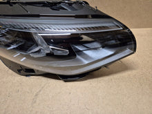 Laden Sie das Bild in den Galerie-Viewer, Frontscheinwerfer Mercedes-Benz Cla A1749064202 LED Rechts Headlight SCH5312016953vc