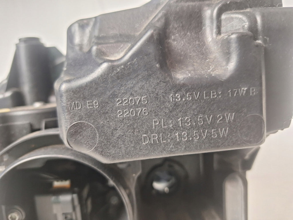 Frontscheinwerfer Skoda Scala 657941016 Rechts Scheinwerfer Headlight SCH6836609326yv